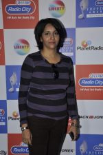 at Radiocity Freedom Awards in Canvas, Mumbai on 5th April 2013  (21).JPG